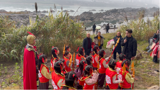 宜宾小朋友助力宜宾文旅，化身“小哪吒”带火景点