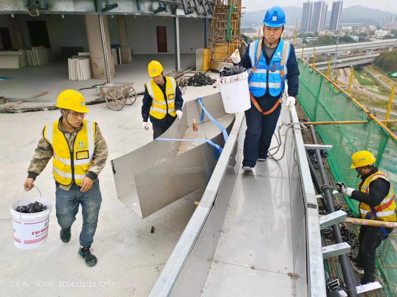 中建八局装饰公司深圳科技馆幕墙项目掀起复工达产热潮